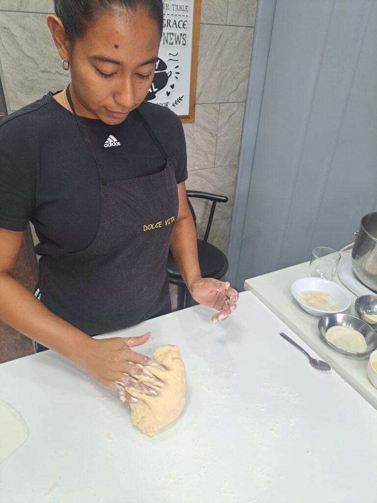 Cursos de pastelería chocolatería ,cocina ,pan en cunbayá y vacacionales